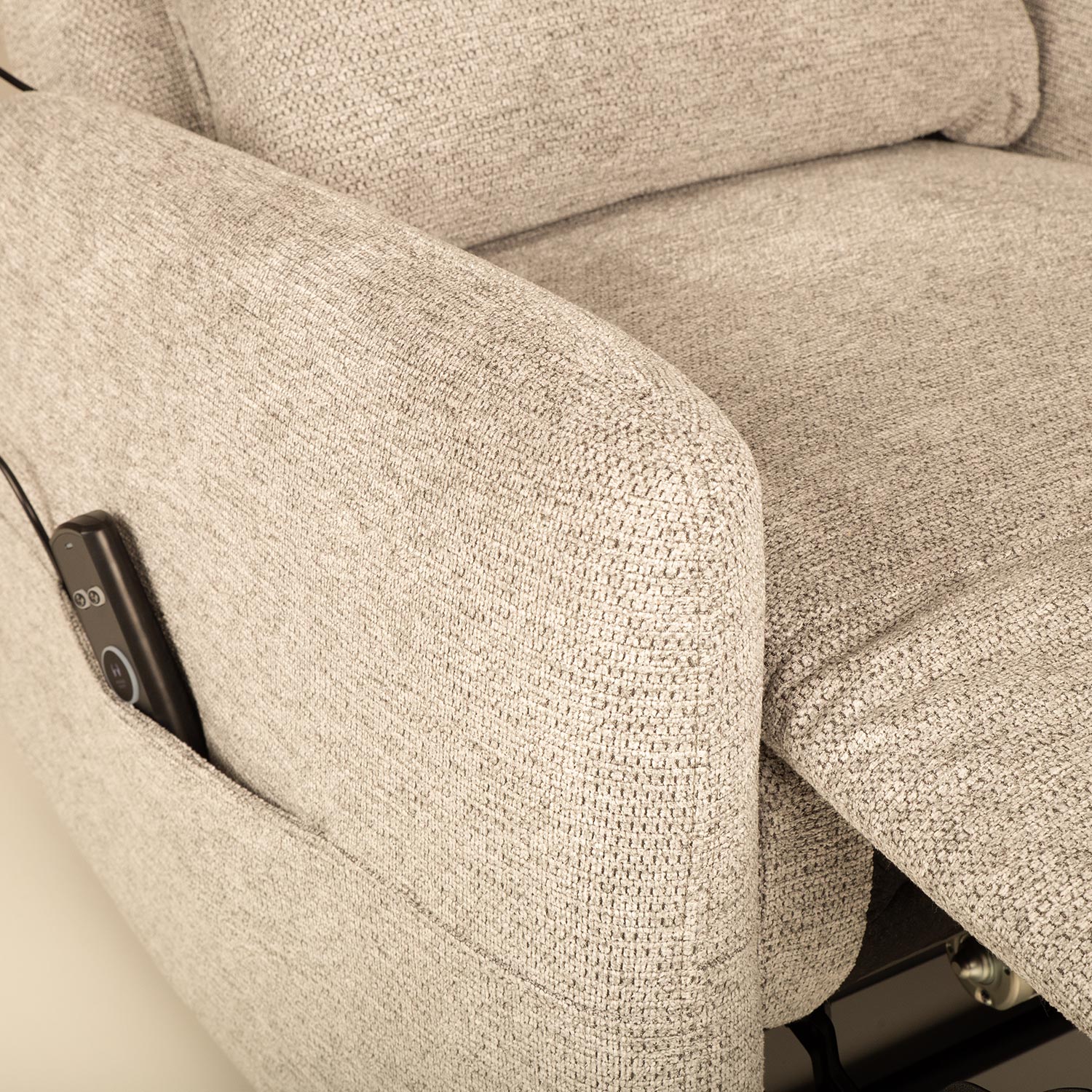 Tugitool KATY elektriline recliner massaažifunktsiooniga 78x97xH100cm, beež