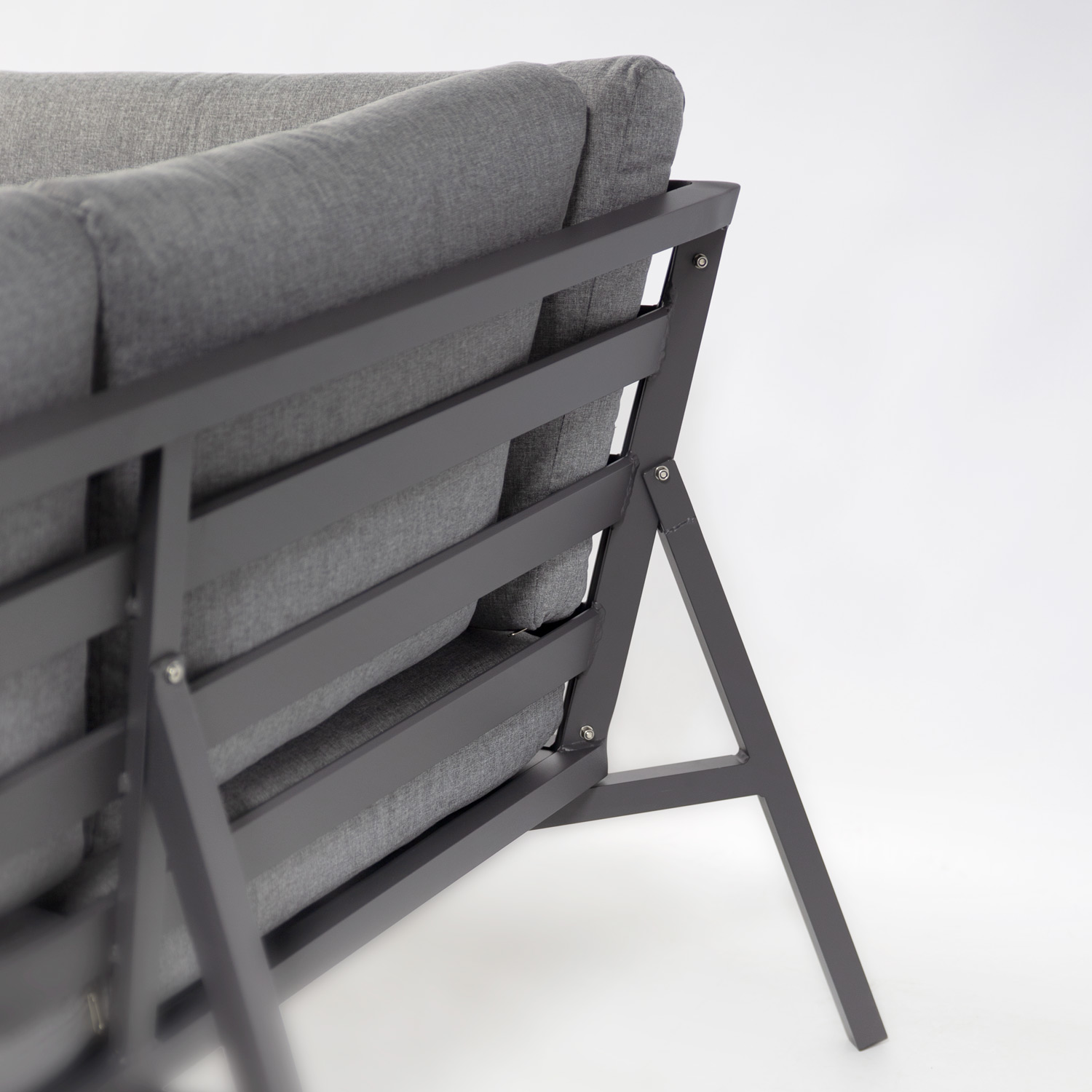 Aiamööblikomplekt ADRIAN laud ja nurgadiivan