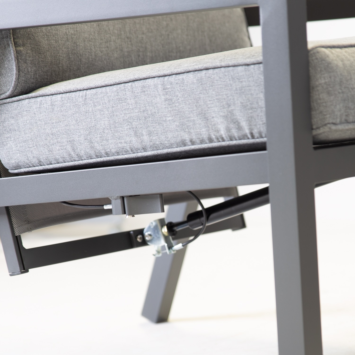 Aiamööblikomplekt CASPER laud, diivan ja 2 tooli