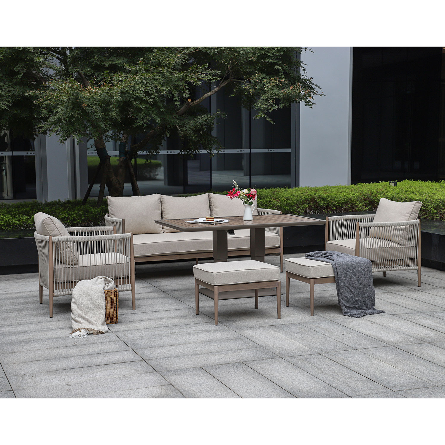 Aiamööblikomplekt MEDINA laud, diivan, 2 tugitooli ja 2 tumbat, beež