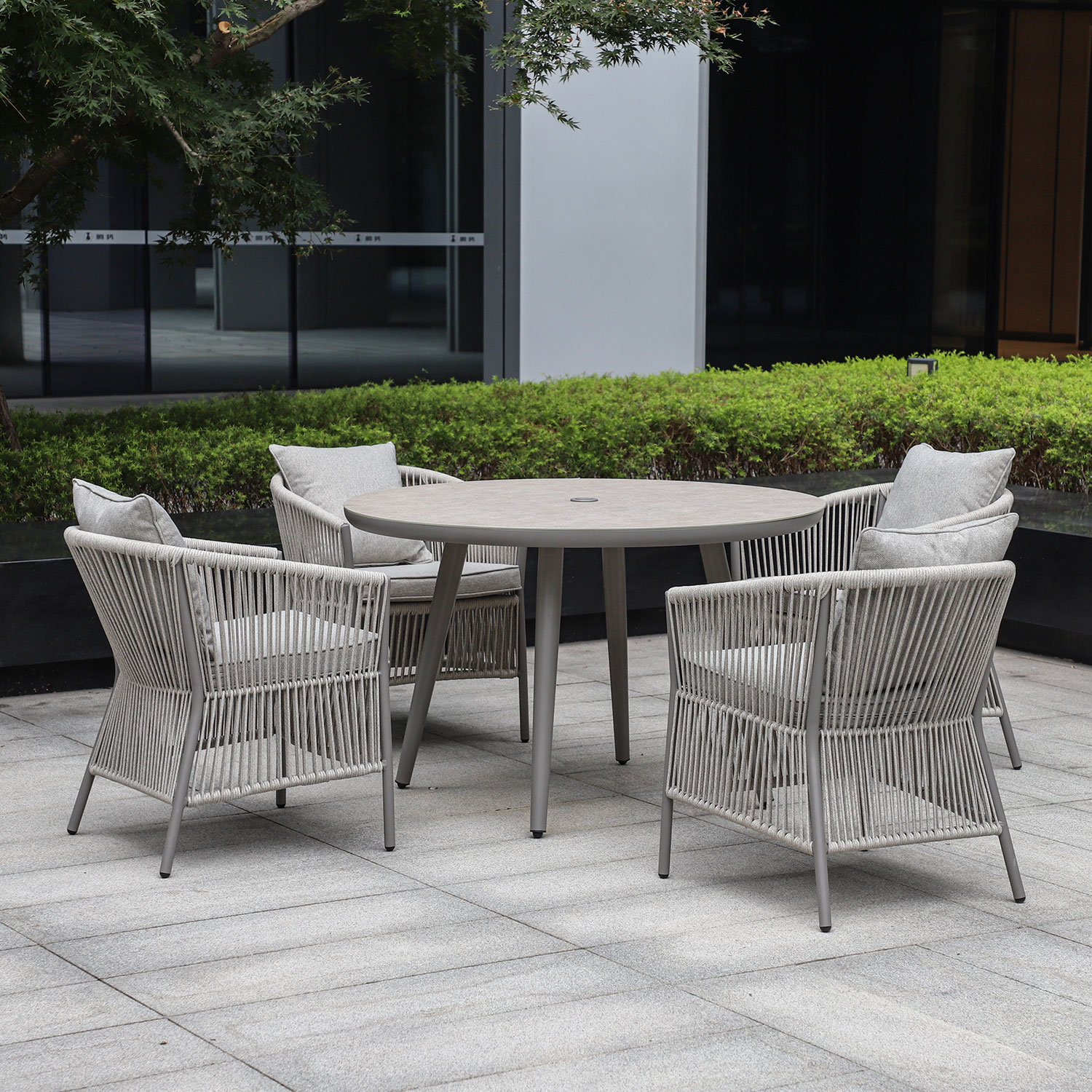 Tool SILVA 61x66xH76cm, hallikasbeež