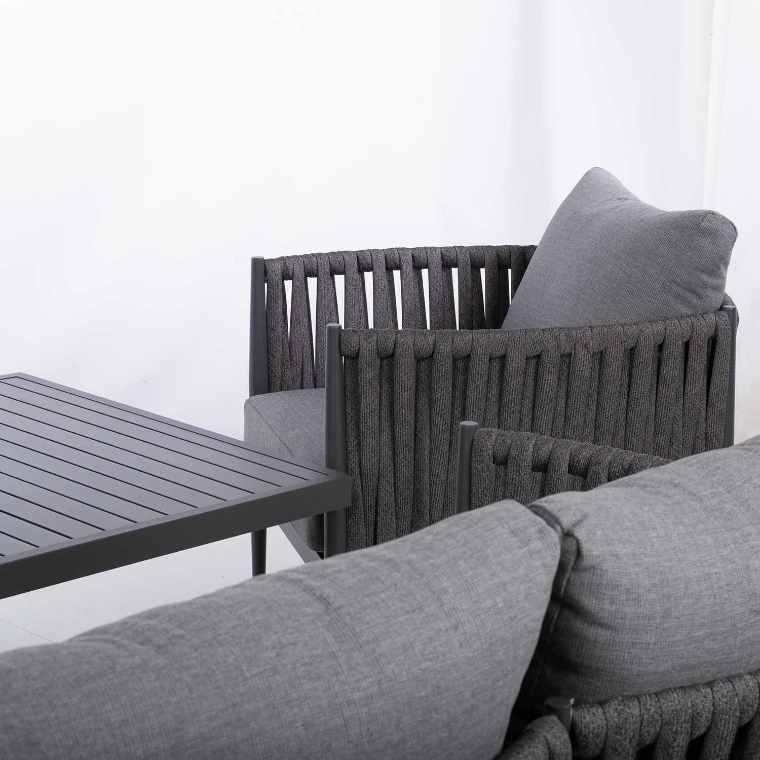 Aiamööblikomplekt BRISTOL laud, diivan ja 2 tooli, hall