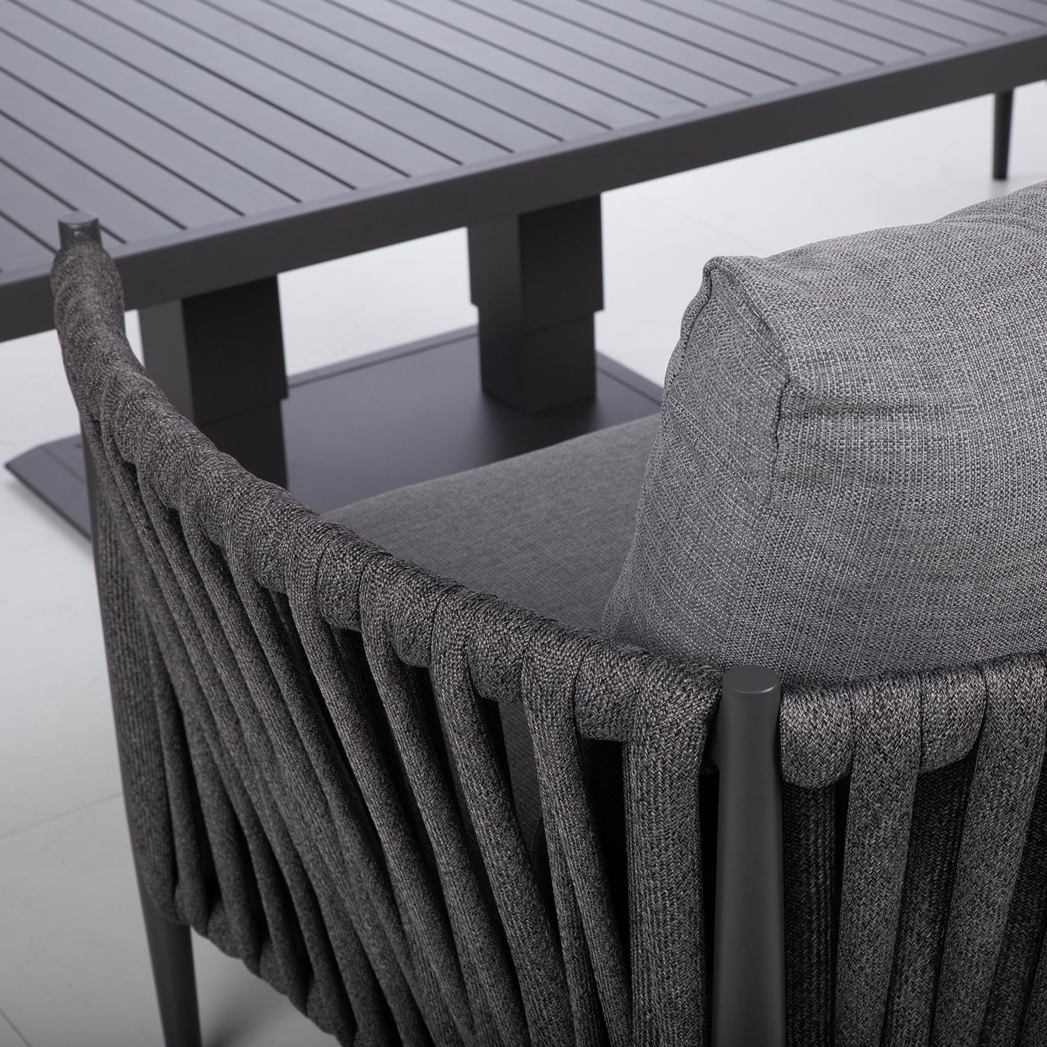 Aiamööblikomplekt BRISTOL laud, diivan ja 2 tooli, hall