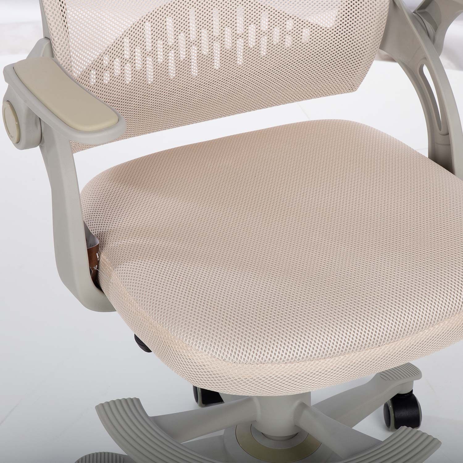 Laste töötool EMMY jalatoega 59x57xH87-99cm, beež