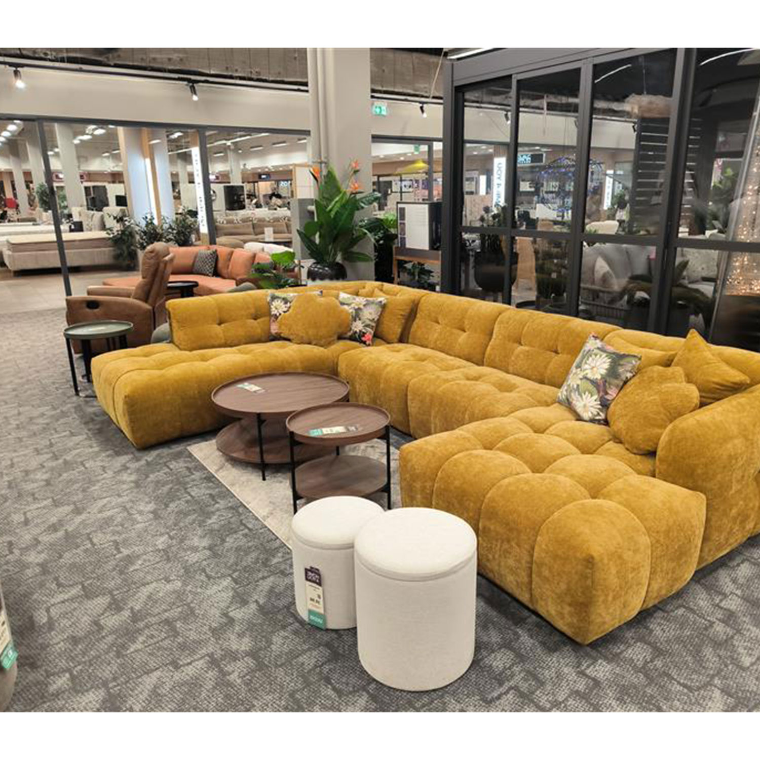 Nurgadiivan FORTE U-kujuline VN 374x242/162xH76cm, pruunikaskollane