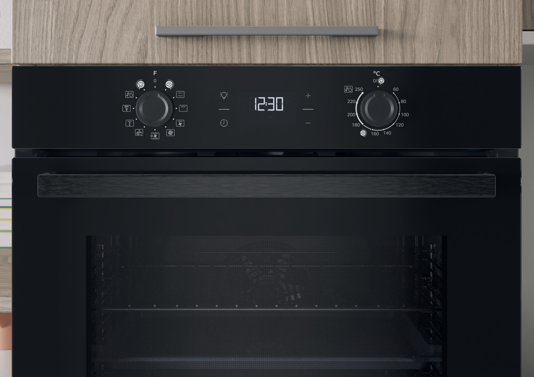 Integreeritav ahi Indesit IOK58HSB