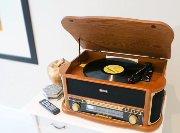 Retro-muusikakeskus vinüülplaadi- ja kassetimängijaga Lenco TCD2551WD - Pilt 7